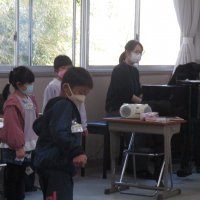 すてきな歌声